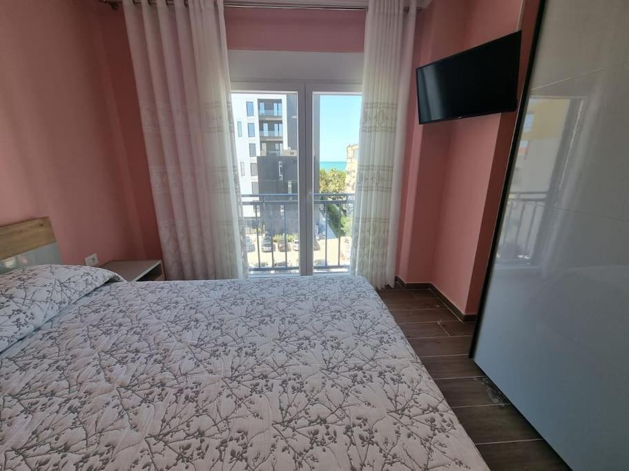H&e Sea View 2-bedroom Qerret *