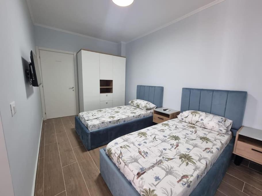 H&e Sea View 2-bedroom Qerret Apartment *