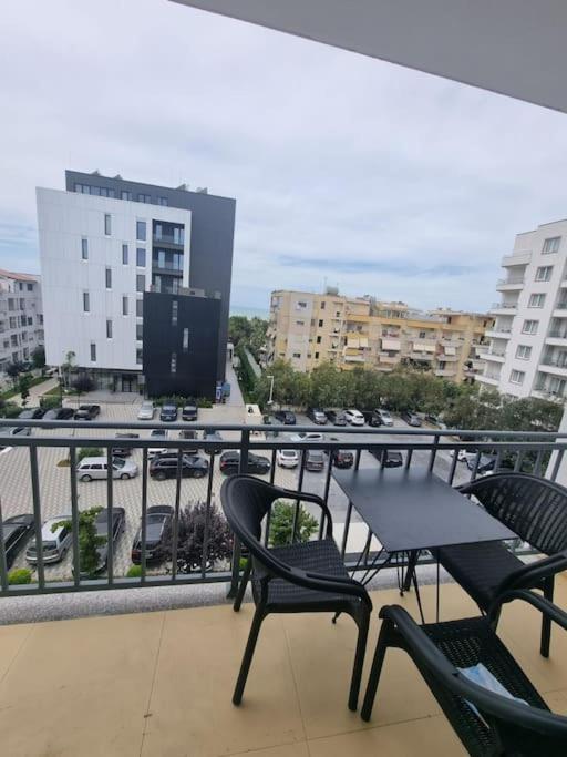 H&e Sea View 2-bedroom Qerret *